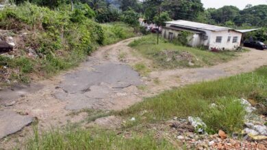 Vecinos piden asfaltado para la comunidad El Yunque de Maturín