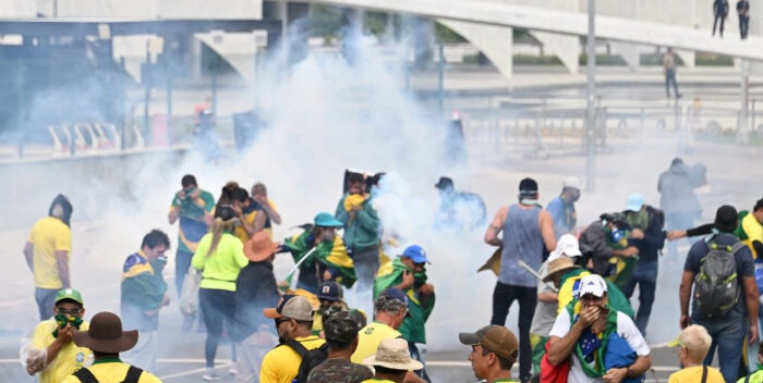 SIP condenó ataques a periodistas durante disturbios en Brasil