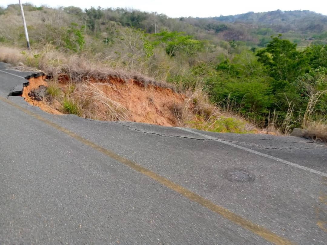 Autopista hacia Caicara se mantendrá cerrada hasta nuevo aviso