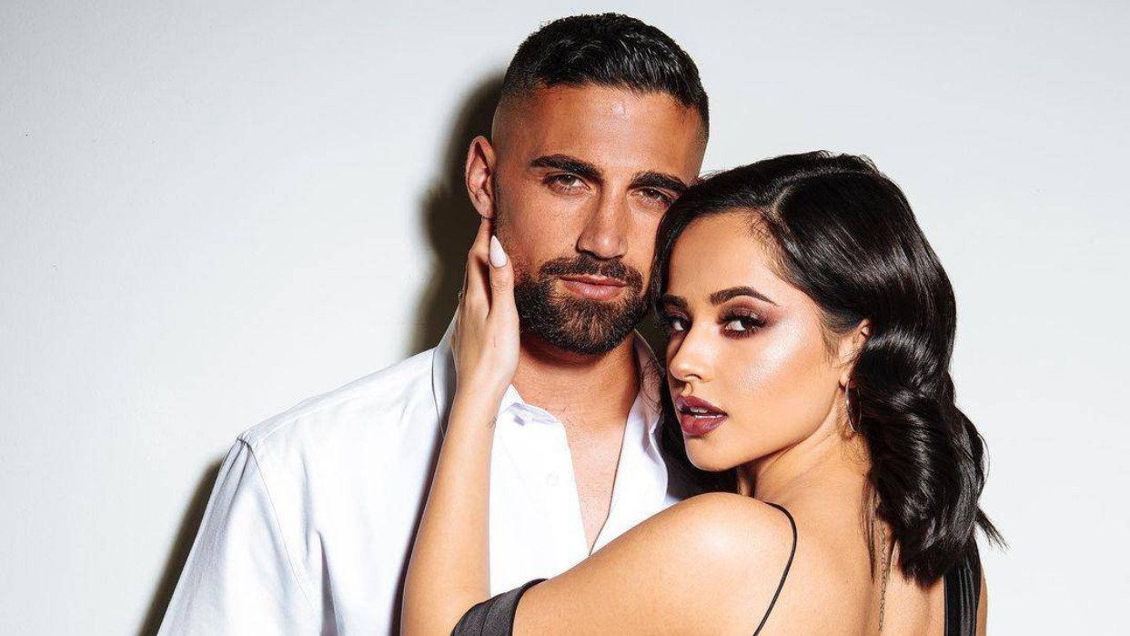 Prometido de Becky G asume infidelidad y pide perdón
