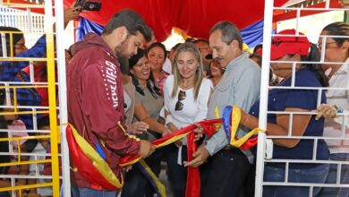 El gobernador Ernesto Luna entrega totalmente rehabilitados los espacios del Centro Educativo “Dr. Julián Padrón” en Río Cocollar