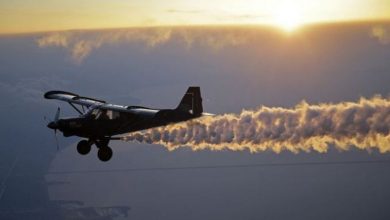 Rescatan a dos personas en Granada tras estrellarse avioneta