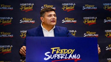 Exdiputado Superlano participará en comicios internos de la oposición