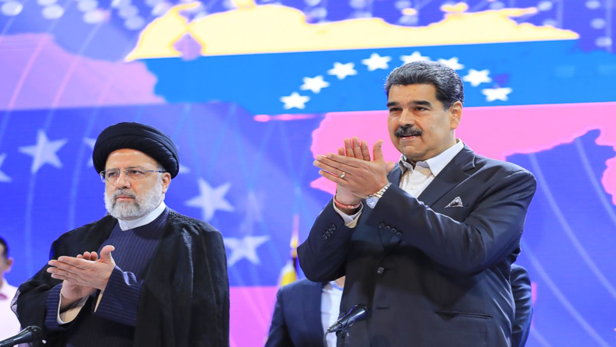 Irán ratifica su compromiso con Venezuela ante injerencia de Estados Unidos