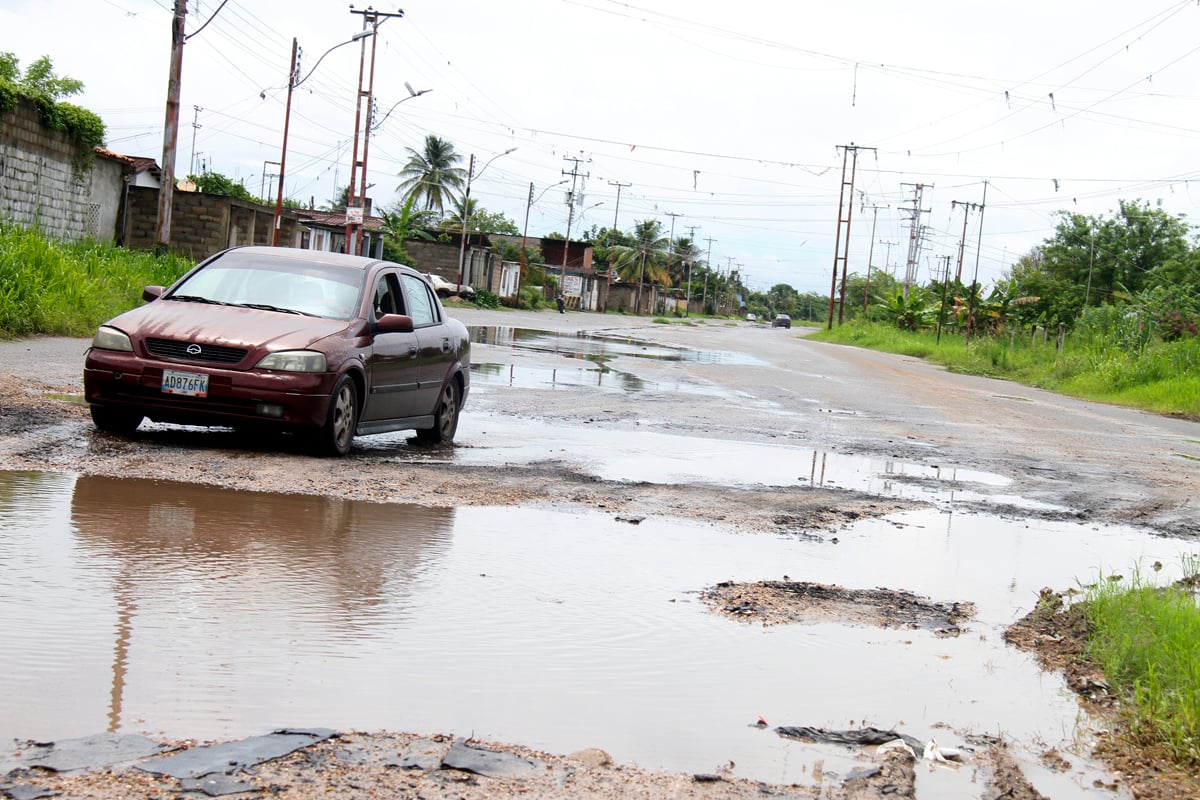 Vialidad en mal estado afecta a 40 choferes de la ruta 58 de Maturín