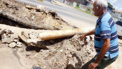 Megatroneras dejaron en La Floresta tras reparación de tuberías