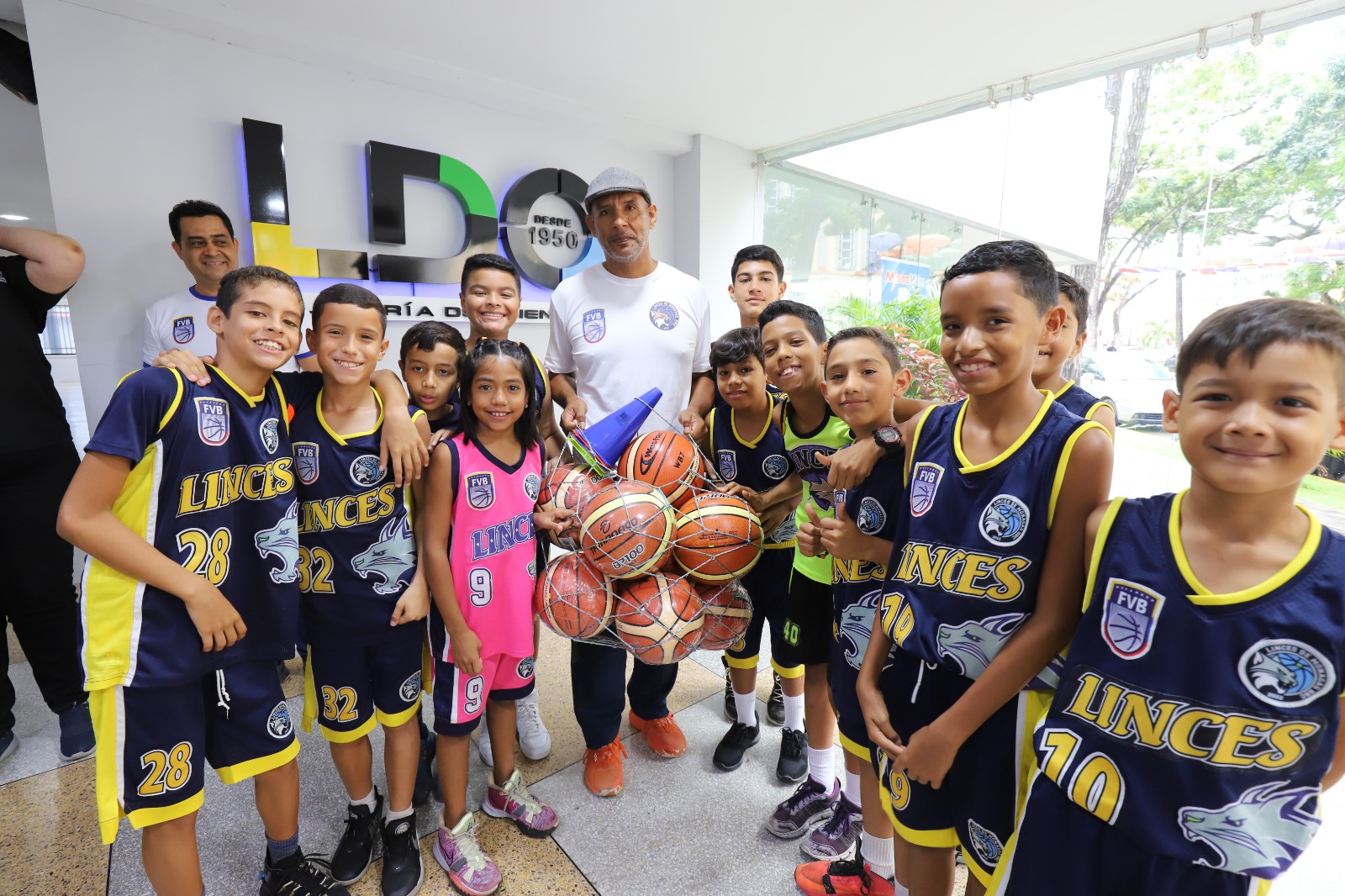 Lotería de Oriente dotó a equipo deportivo e infantil Linces de Monagas