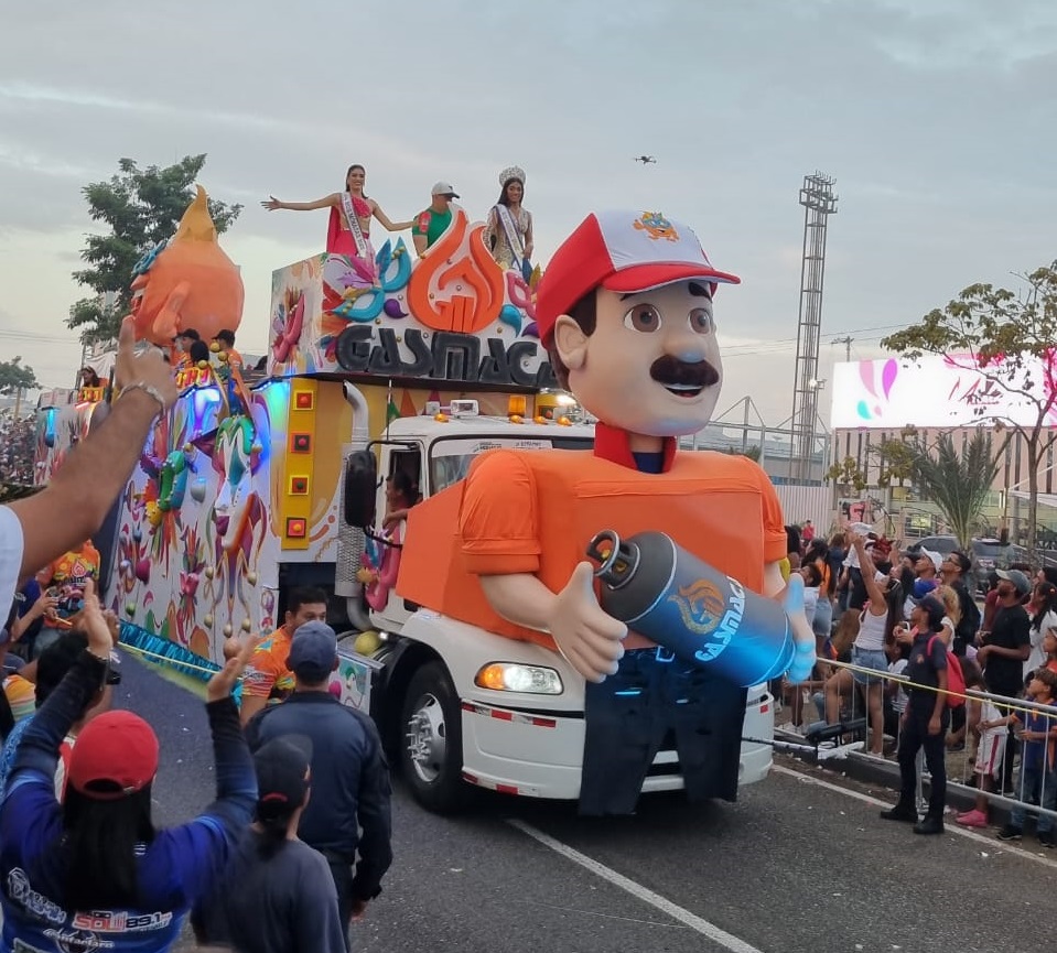 Derroche de alegría y colorido reinaron en el segundo día de desfiles del Carnaval de Maturín