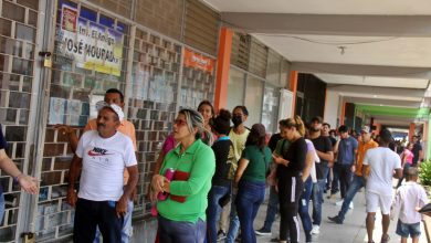 Inscripción en el CNE en Maturín transcurre con normalidad a pesar de largas colas