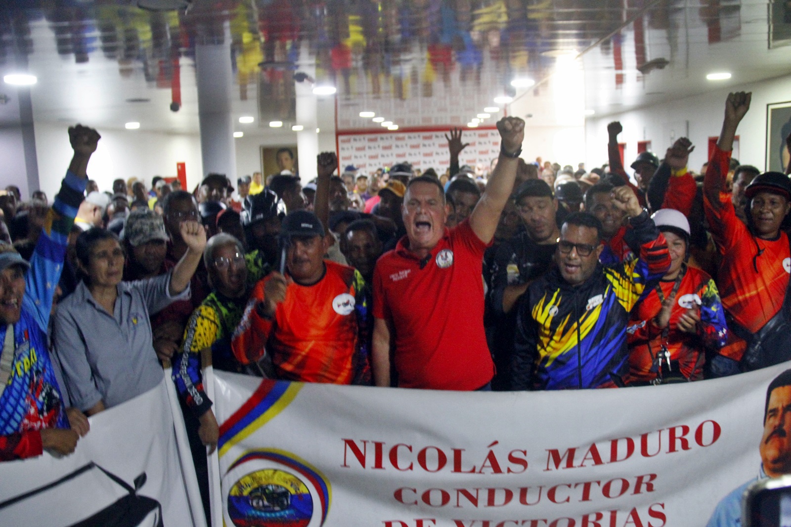 Transportistas de Monagas respaldan la candidatura del presidente Nicolás Maduro