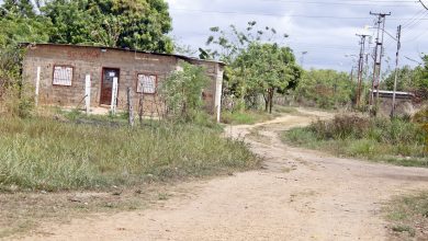 Habitantes de Villa Esperanza denuncian 10 años de carencia en servicios básicos