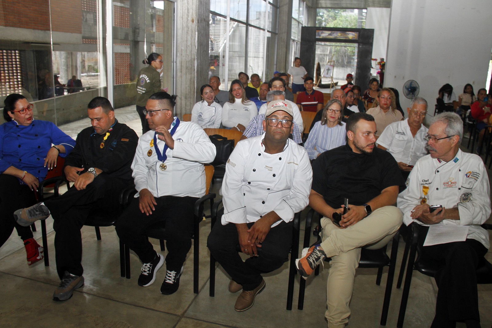 Otorga reconocimientos a 13 chefs en Monagas