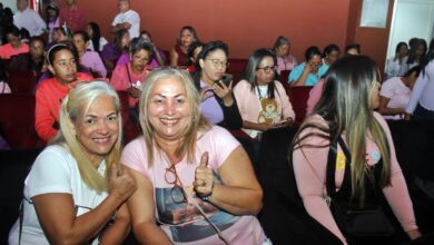 Entregan financiamiento a más de 120 mujeres emprendedoras de Monagas