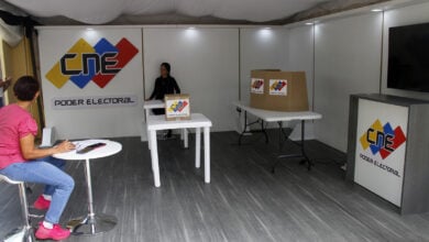 CNE instala puntos de práctica en Maturín para fomentar la participación electoral