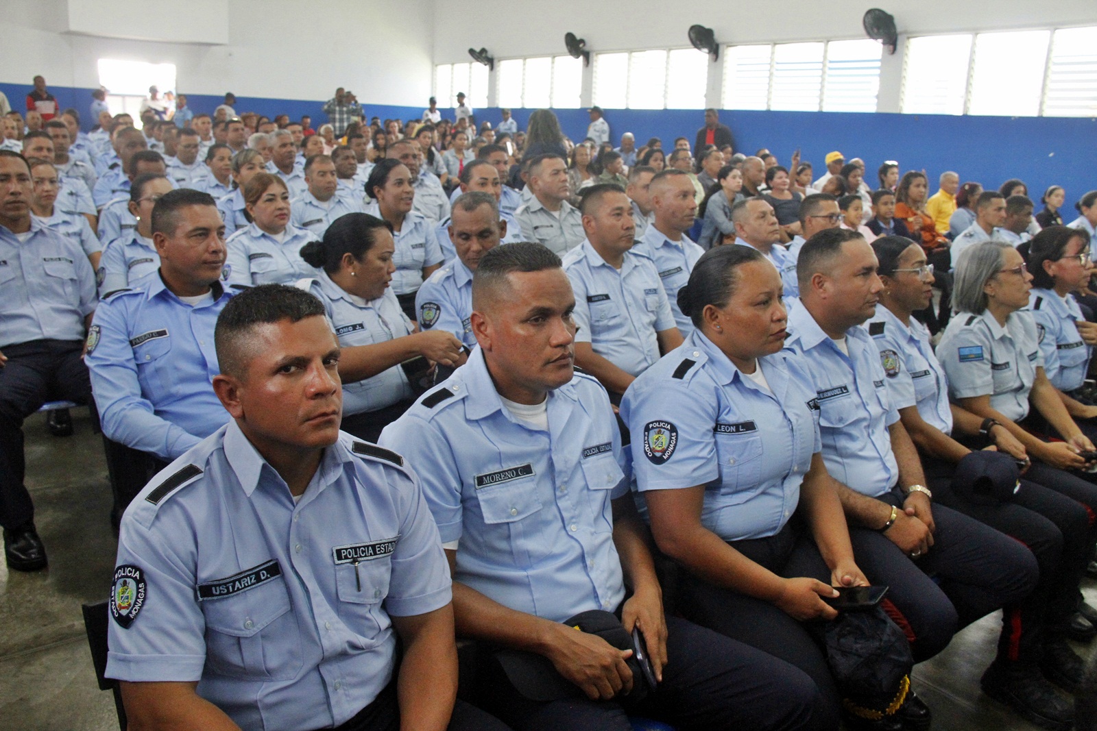 Ascenso de 26 funcionarios de Polimonagas en conmemoración del Día del Policía Nacional