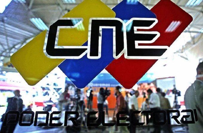 El Centro Carter y la ONU piden al CNE que publique los resultados de las elecciones