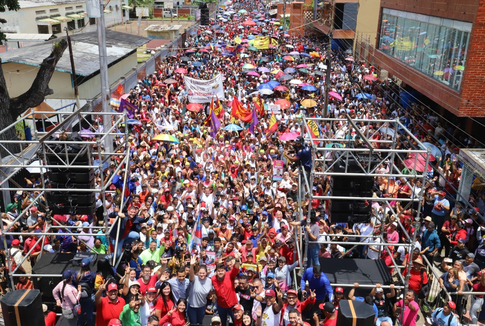 Con la consigna de Paz y Amor chavistas de Monagas ratifican victoria del 28 de julio 4