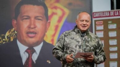 Cabello: El presidente Nicolás Maduro está permanentemente monitoreando la situación del país