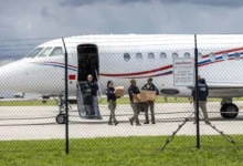 El canciller de República Dominicana explicó que el avión estaba en su país desde el pasado mes de mayo para hacerle mantenimiento y que EEUU solicitó que la aeronave fuese inmovilizada por investigaciones de fraude, contrabando de bienes y lavado de activos