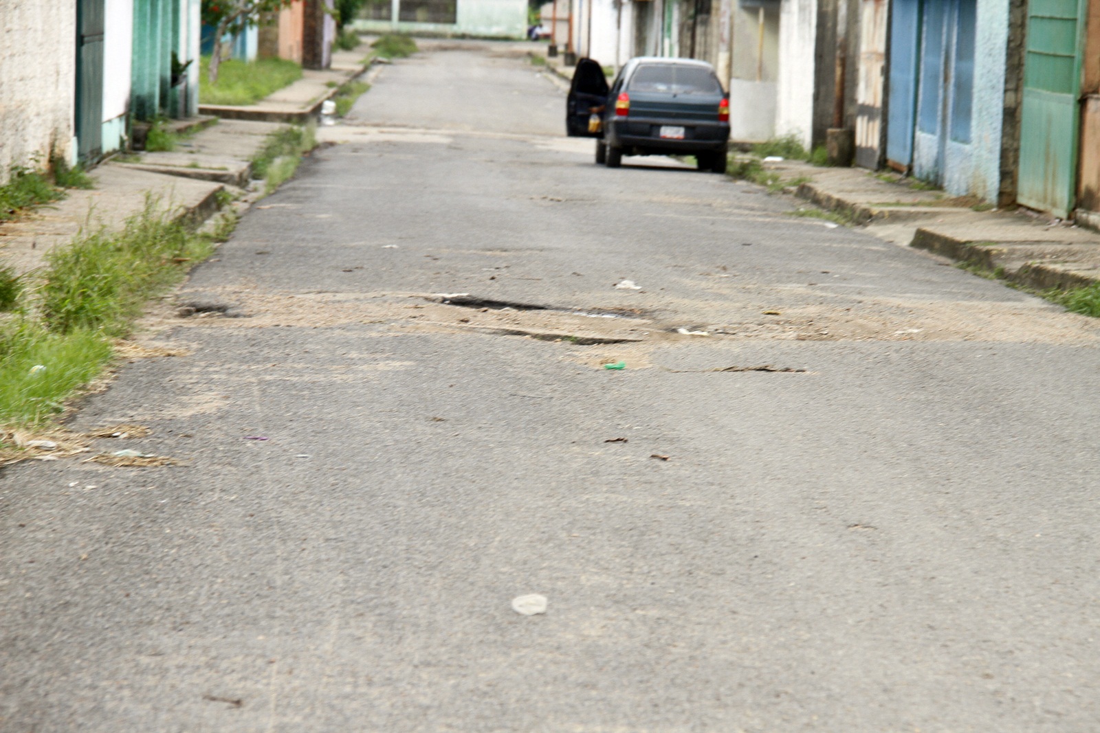 Más de 300 familias se ven afectadas por la escasez de agua en el sector Chacao