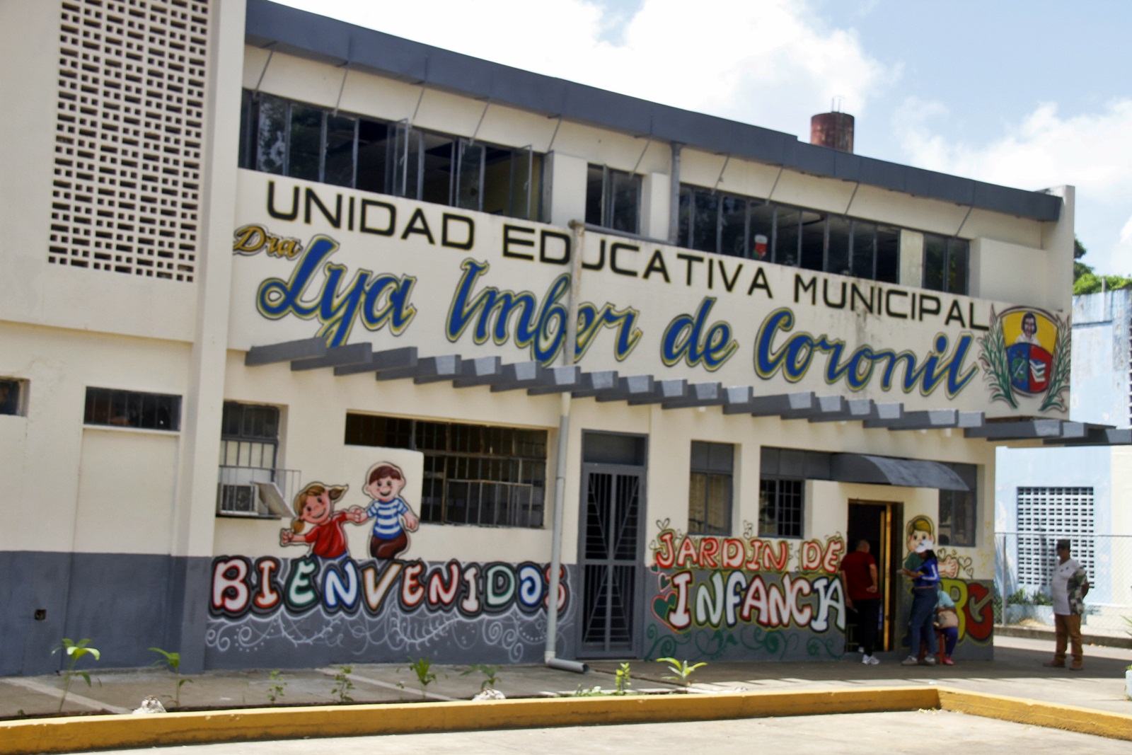 Piden un cariñito a la U.E Lya Imber De Coronil de Maturín