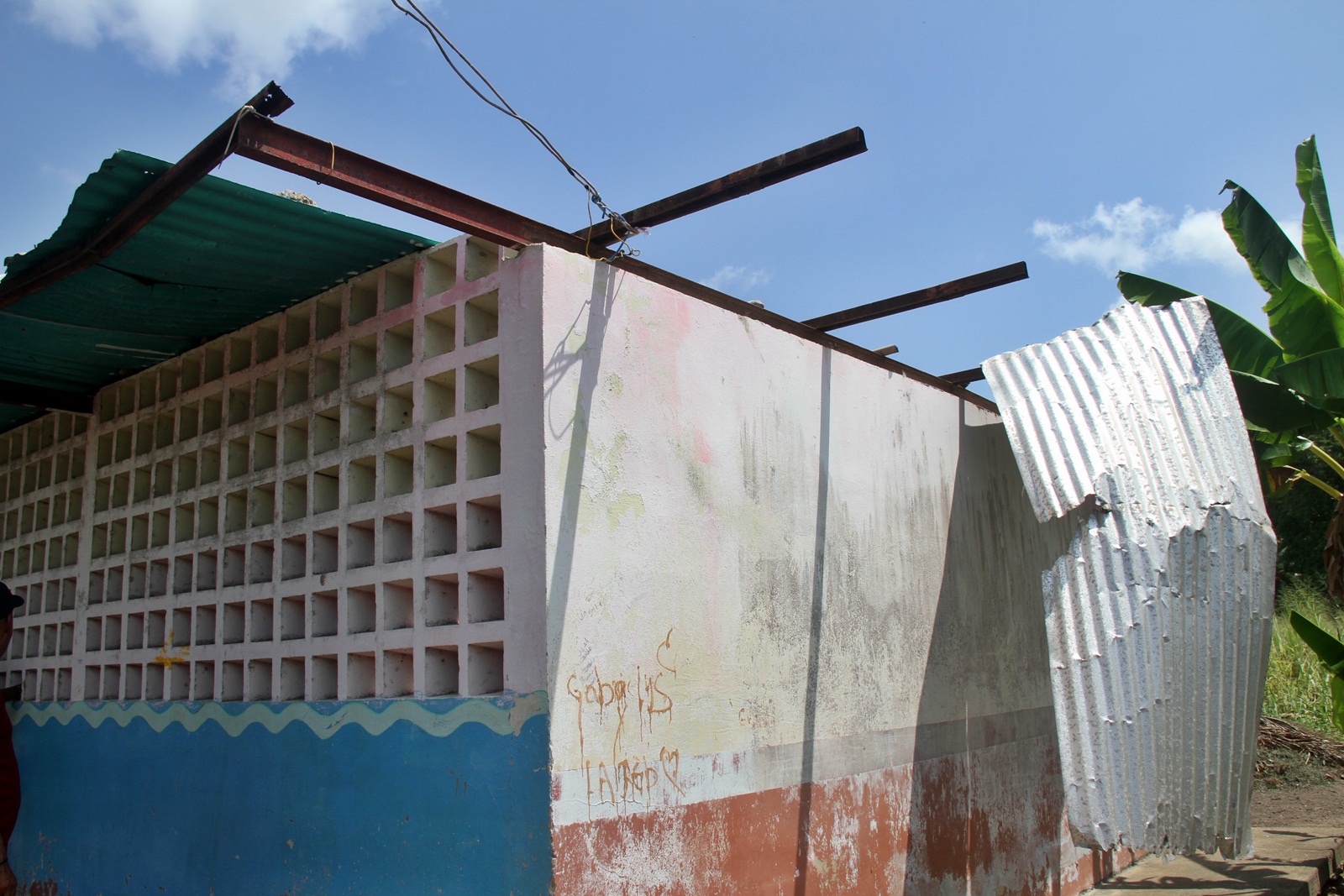 Las Bricomiles ni una Gota de Amor llegaron al preescolar del sector Altamira al sur de Maturín