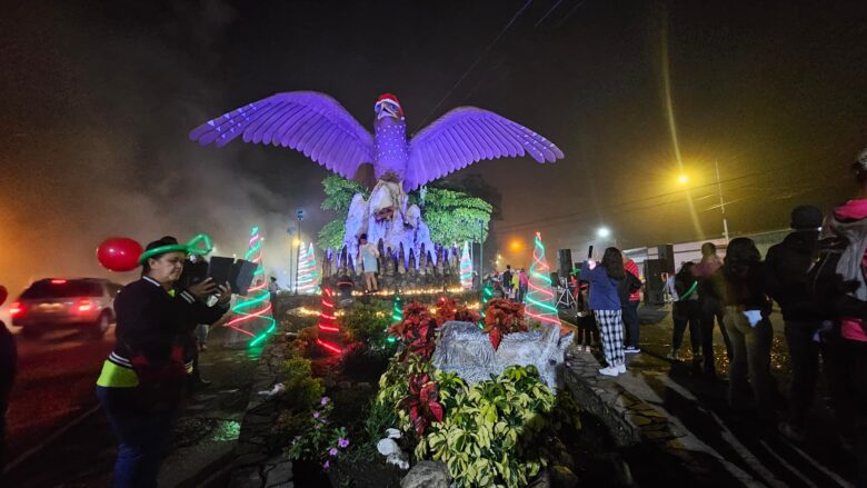 Caripe inicia la navidad con el lema “El Jardín de Oriente Recibe la Magia"