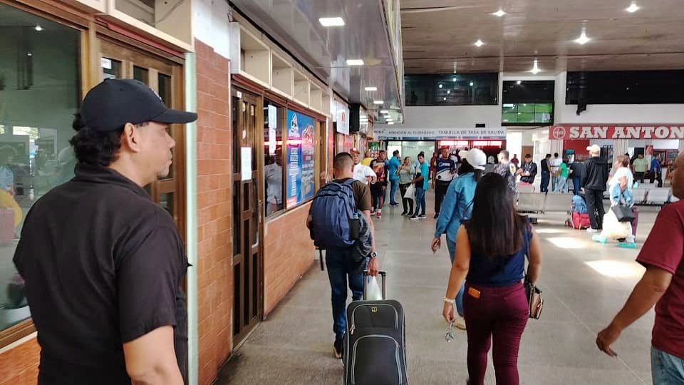 Terminal de Maturín reportó bastante afluencia de pasajeros por el partido de La Vinotinto