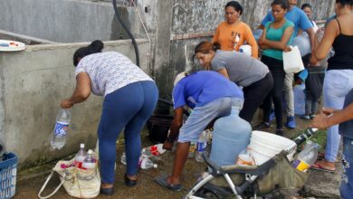 Vecinos de Fundemos, Los Godos y La Muralla reciben agua color marrón