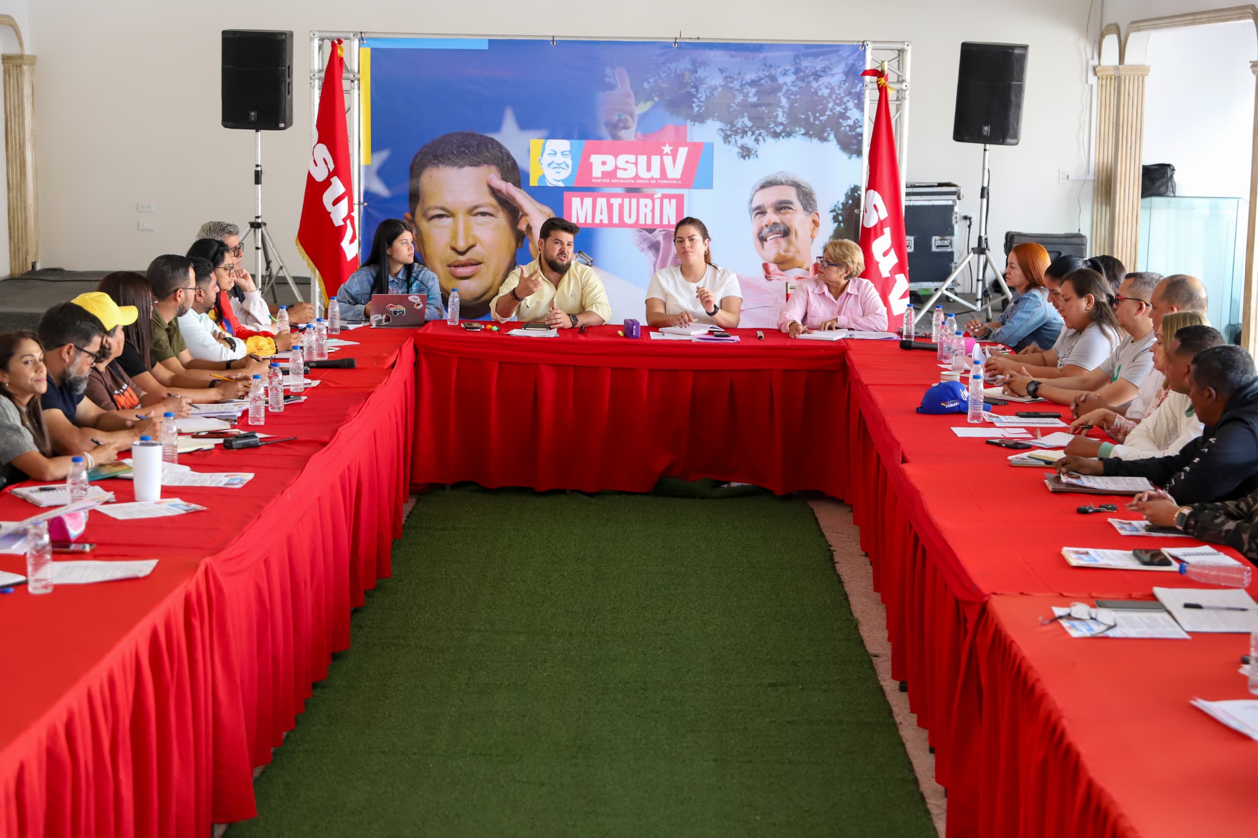 Gobernador Luna revisa junto al PSUV Maturín la operatividad territorial