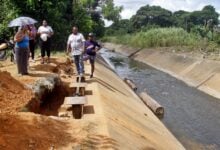 Vecinos de Paramaconi aún esperan construcción de puente que aprobaron durante II Consulta Popular Nacional