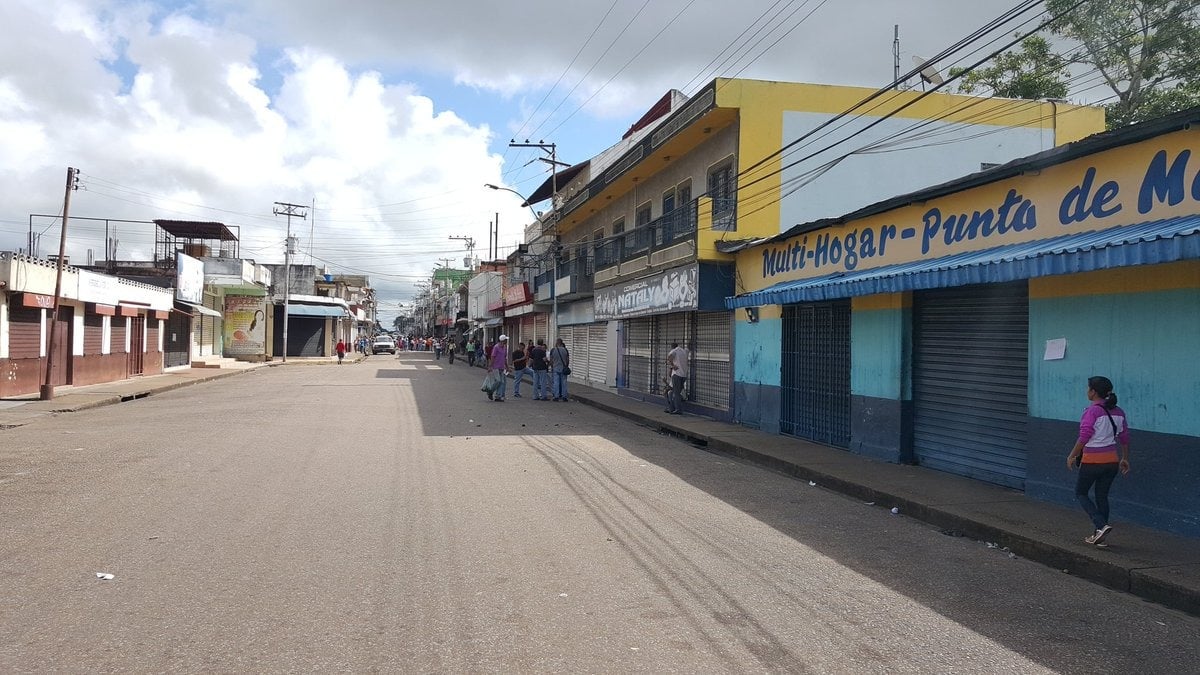 Vecinos en Punta de Mata luchan contra cortes eléctricos y fallas en los servicios básicos