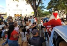 El punto final fue la comunidad de Los Guaros en el municipio Maturín, donde niños y adultos disfrutaron de la presencia de Santa y sus amigos