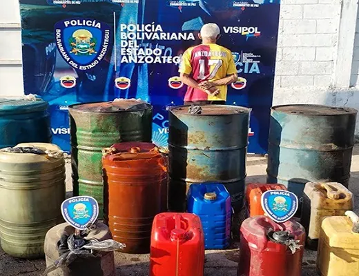 Detenido sexagenario con más de 600 litros de gasoil