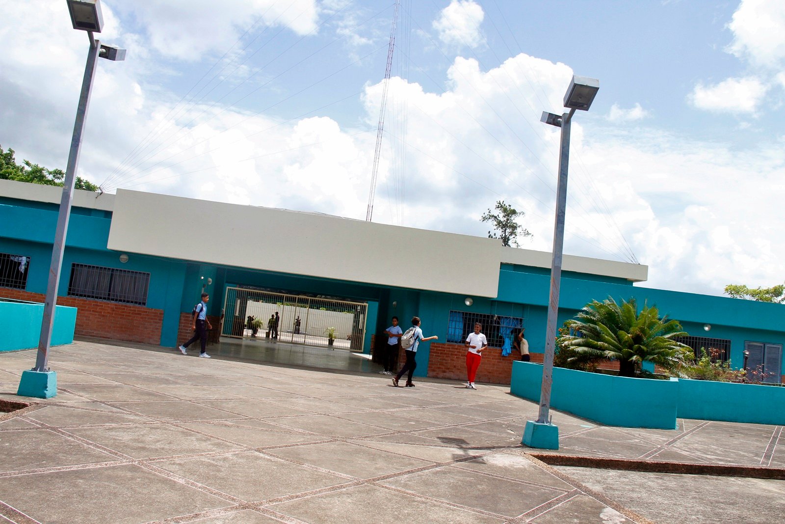 Reportan nueva intoxicación masiva en liceo de Portuguesa