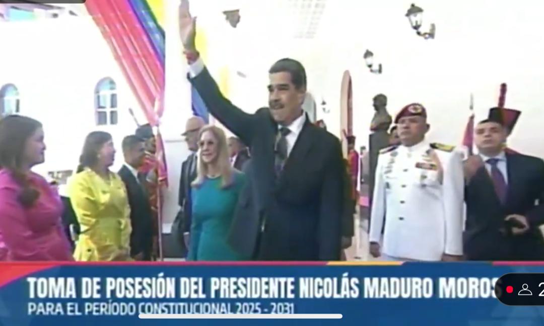 Así fue la llegada de Maduro a la Asamblea Nacional para su investidura