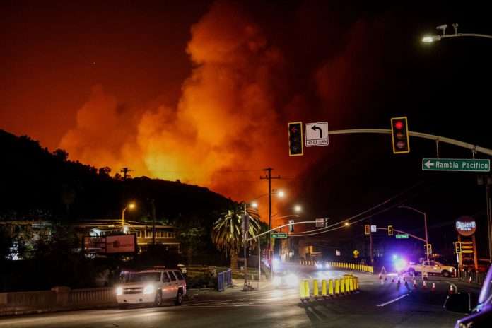 Incendios en Los Ángeles dejan pérdidas superiores a $ 50 millones