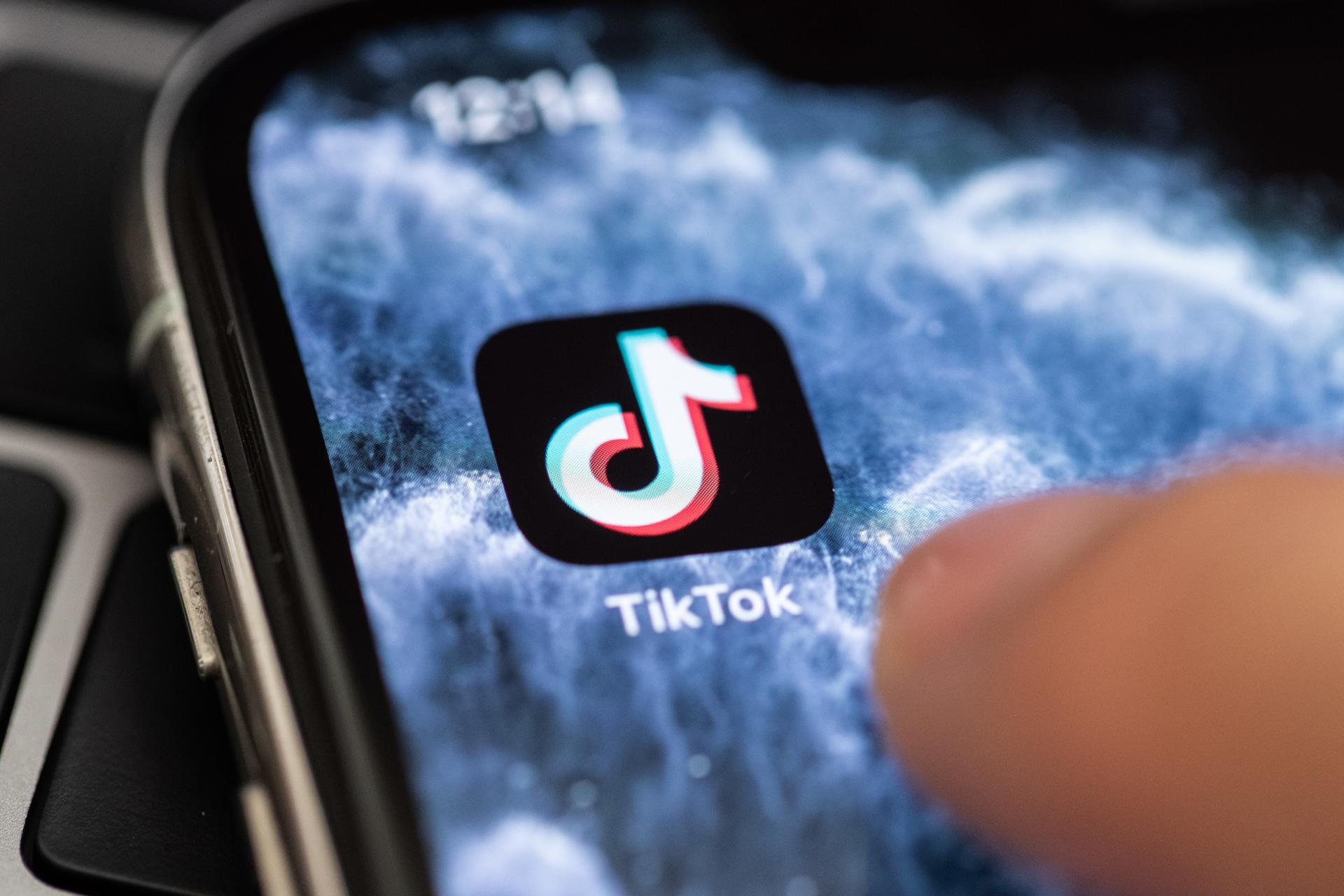 Trump oficializará este lunes el decreto para posponer prohibición de Tiktok