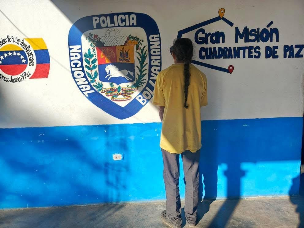 Detenido sexagenario por forzar a tres adolescentes a realizar servicios sexuales a cambio de $5