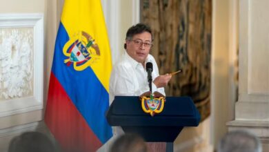 Petro pide a sus connacionales irregulares en EE.UU. "Retornar a Colombia lo más pronto posible"