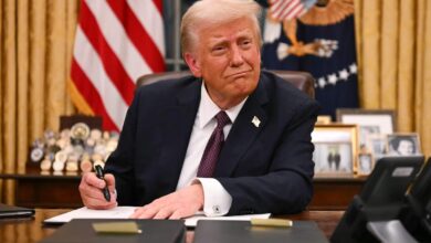 Trump firma orden ejecutiva para negar la ciudadanía a hijos de inmigrantes indocumentados