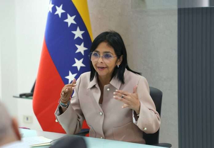 Aseveró que Venezuela, en unión nacional, jamás permitirá que “semejantes criminales” se apropien de la voluntad popular Aseveró que Venezuela, en unión nacional, jamás permitirá que “semejantes criminales” se apropien de la voluntad popular