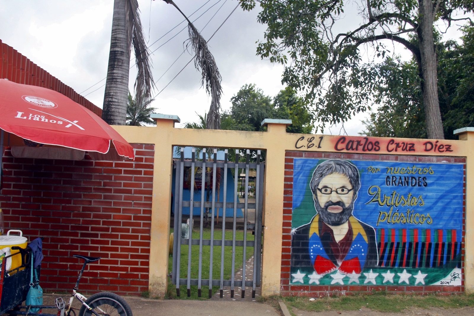 Denuncia interrupción de clases por colapso de pozo séptico en el preescolar de Costo Arriba