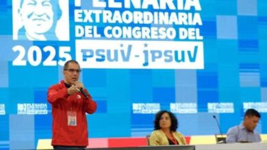 Arreaza llama a los venezolanos a prepararse para la próxima etapa de la Revolución