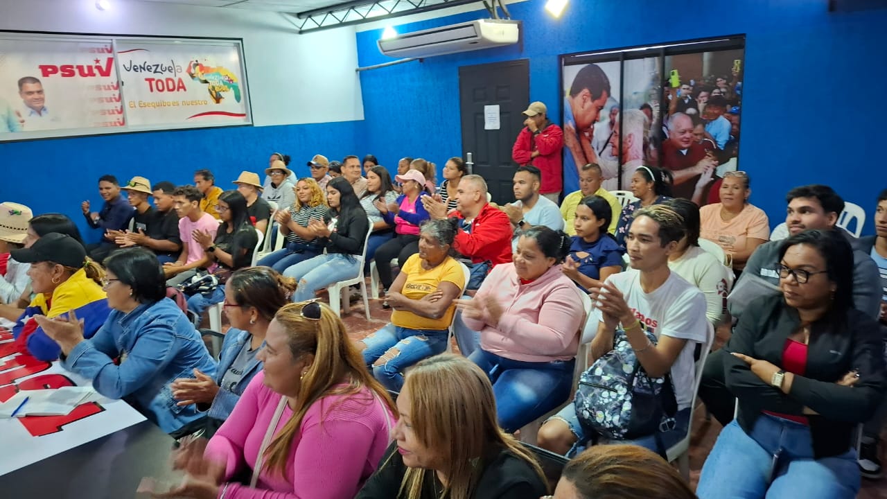 Autoridades de Libertador celebraron el Día de la Juventud