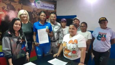Comunas del municipio Libertador firman convenios para ejecución de proyectos 2025