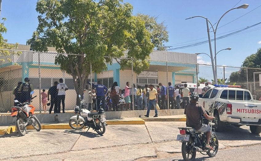 Reportan intoxicación de varios estudiantes del Liceo Pedro Arnal de Cumaná