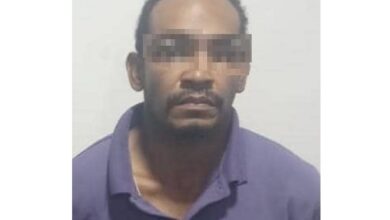 Detenido por golpear a su pareja y causarle un aborto