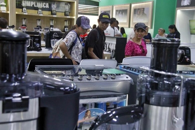 Maturineses aprovechan créditos para comprar electrodomésticos y celulares