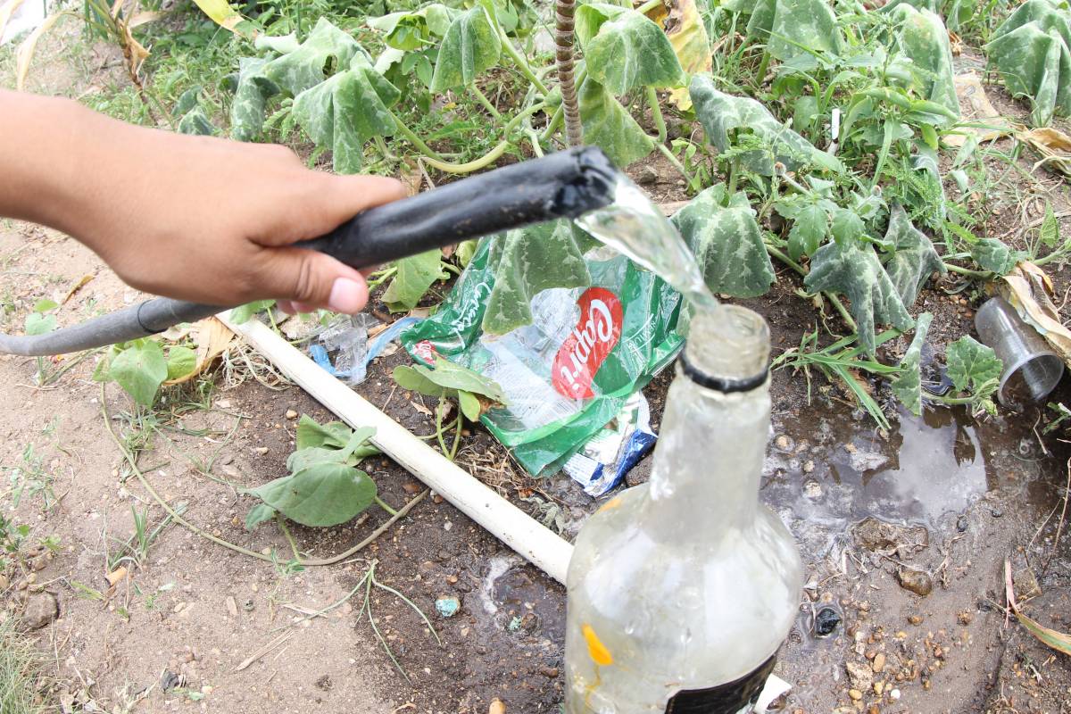 Problema del servicio del agua en los Guaritos I.